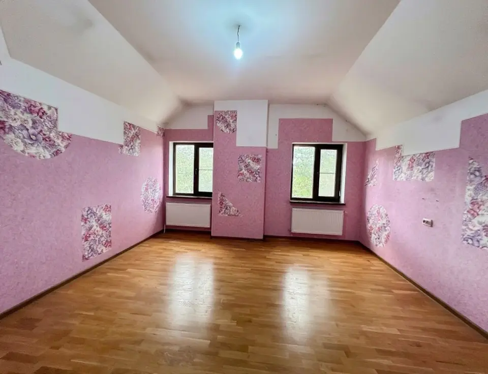 2-этажный дом, 200 м² на 11 сот. в Нижнебаканская ст-це