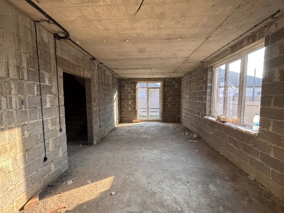 2-этажный дом, 140 м² на 4 сот. в Крымске