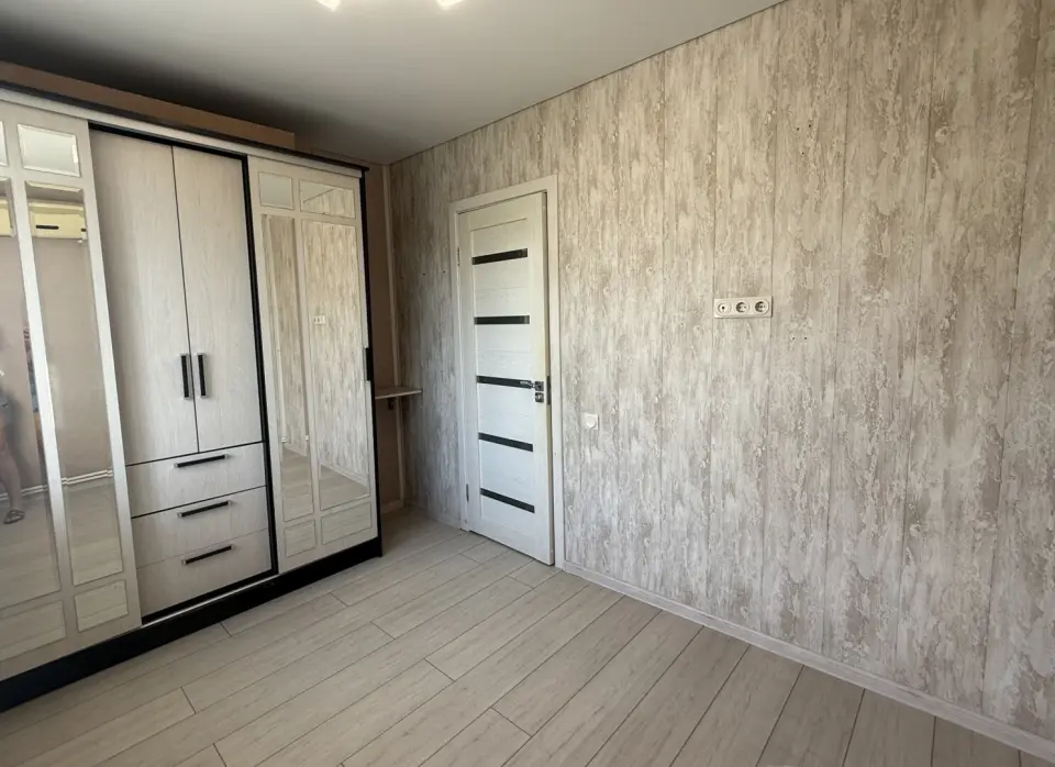 2-комн. квартира, 49 м² в Крымске