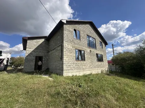 Дом, 248,6 м², 15 сот.