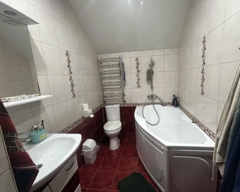 2-этажный дом, 187 м² на 4,8 сот. в Крымске