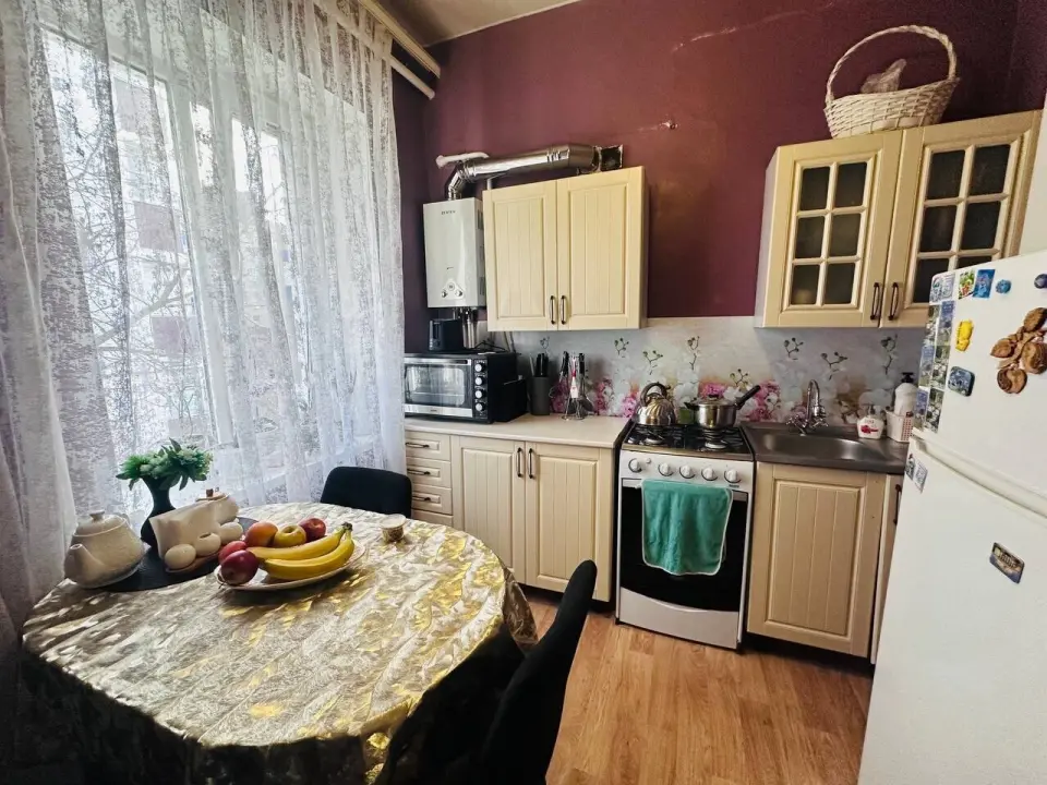 2-комн. квартира, 58,4 м² в Крымске