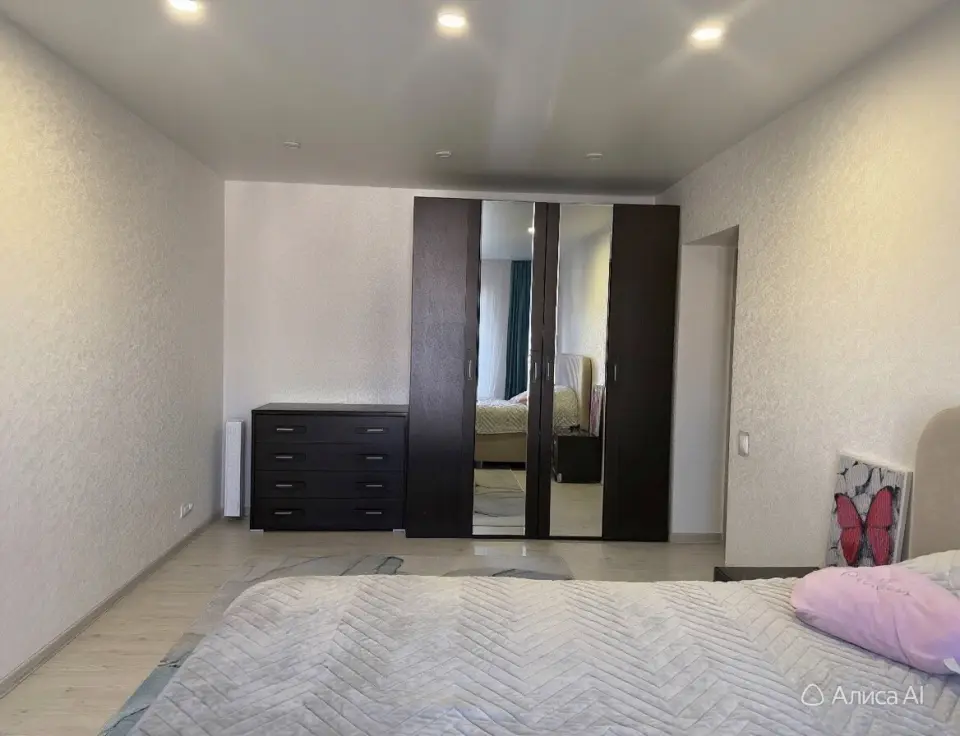 2-комн. квартира, 60,9 м² в Крымске