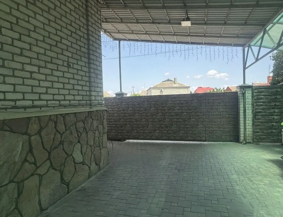 2-этажный дом, 250 м² на 6 сот. в Крымске