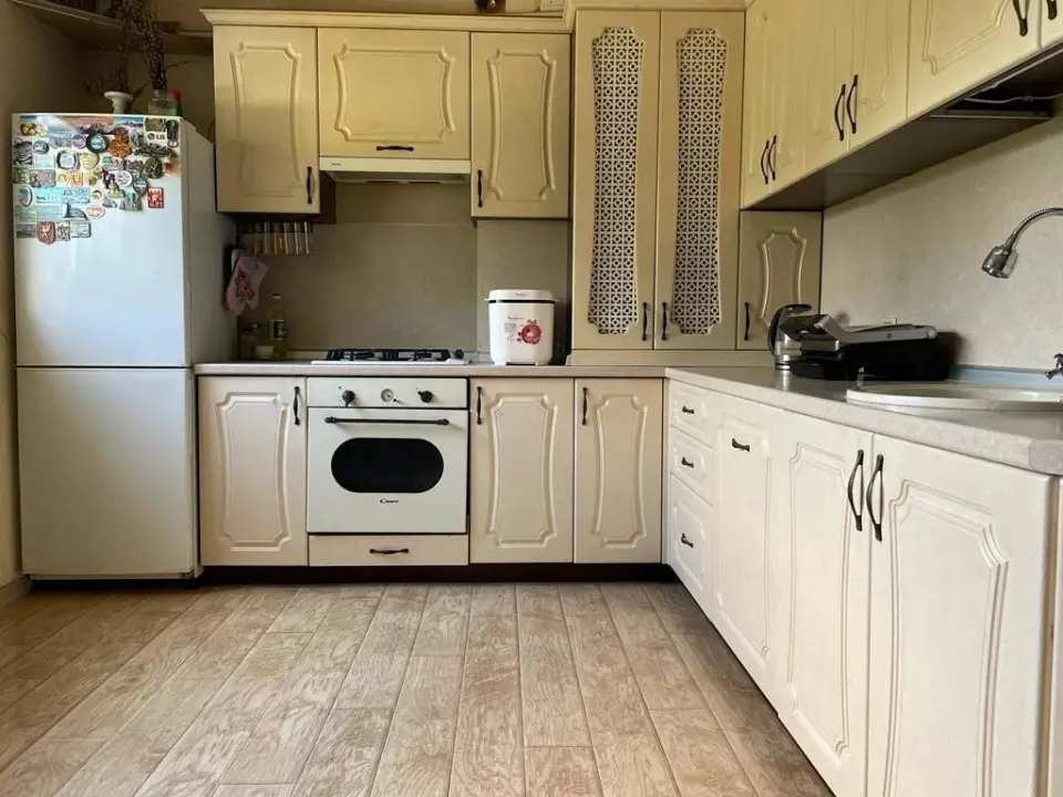3-этажный дом, 230 м² на 10 сот. в Крымске