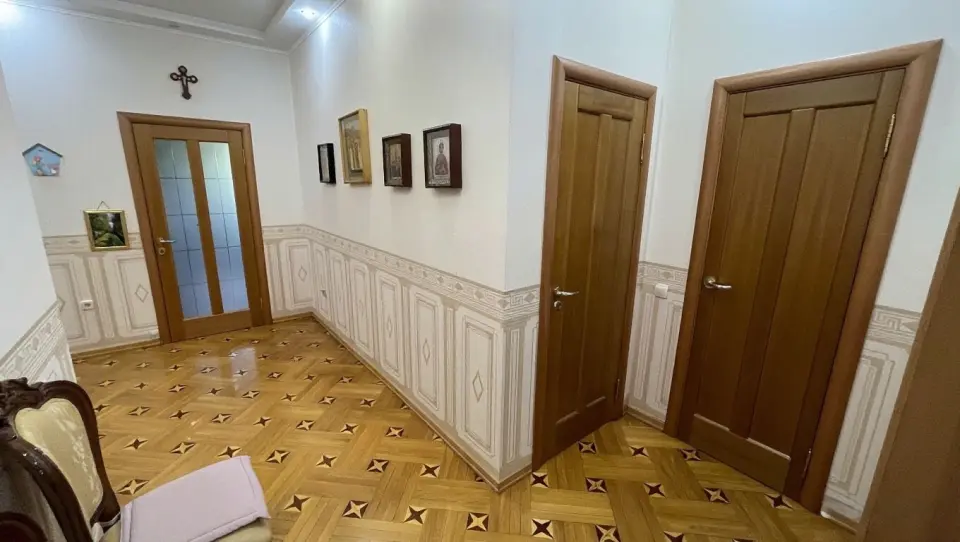 2-этажный дом, 304,8 м² на 9,6 сот. в Крымске