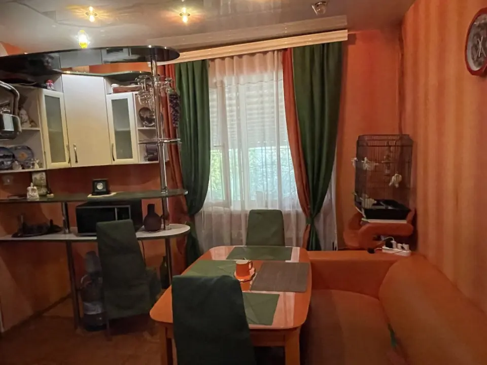3-этажный дом, 149 м² на 6 сот. в Крымске