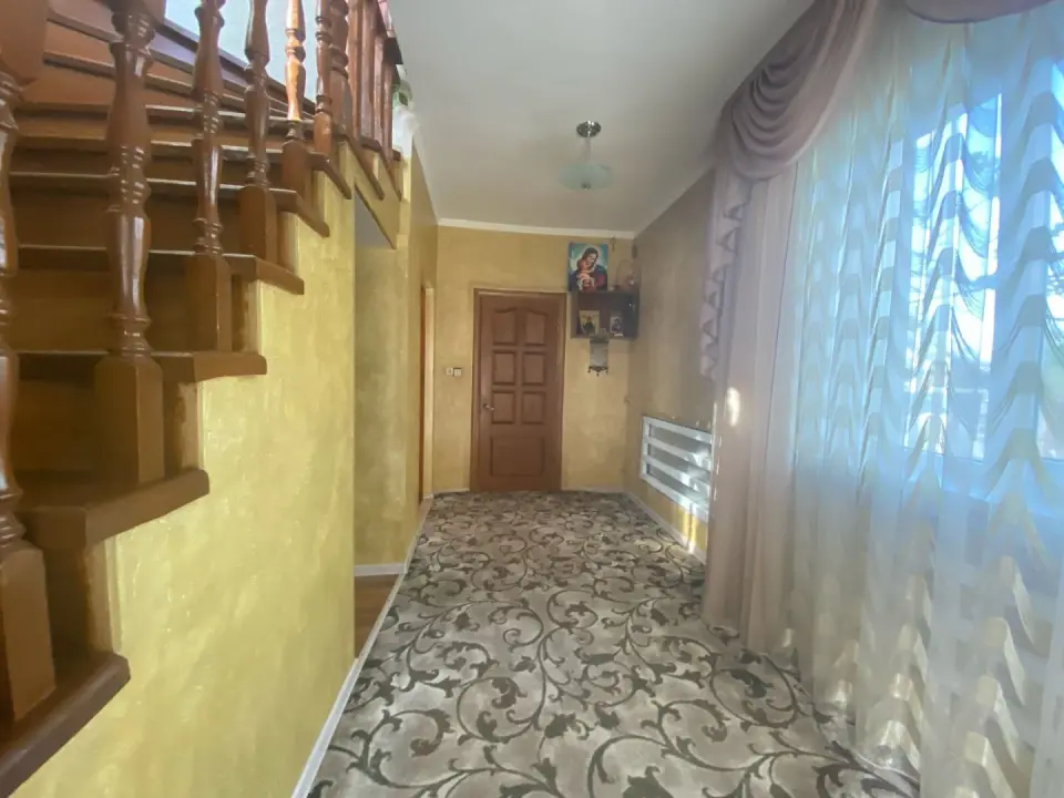 2-этажный дом, 155,2 м² на 6 сот. в Крымске
