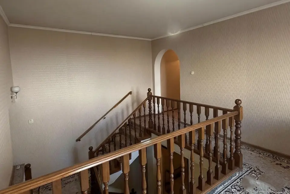 2-этажный дом, 342,5 м² на 8 сот. в Крымске