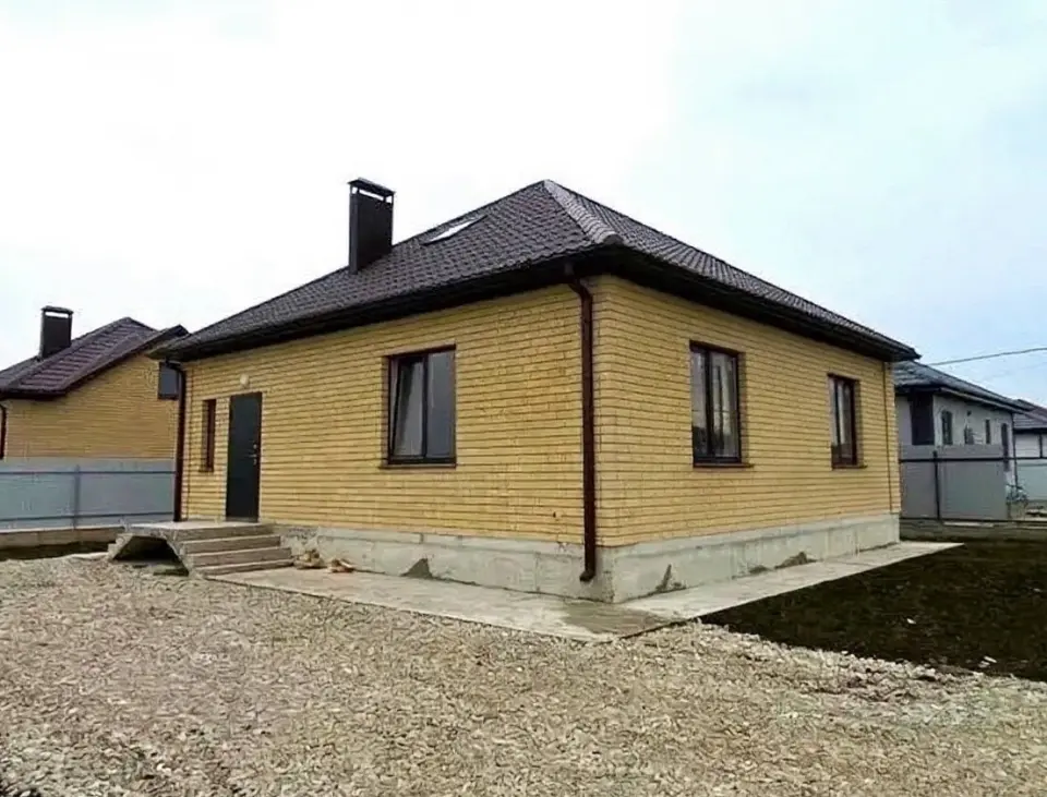 2-этажный дом, 150 м² на 6 сот. в Крымске