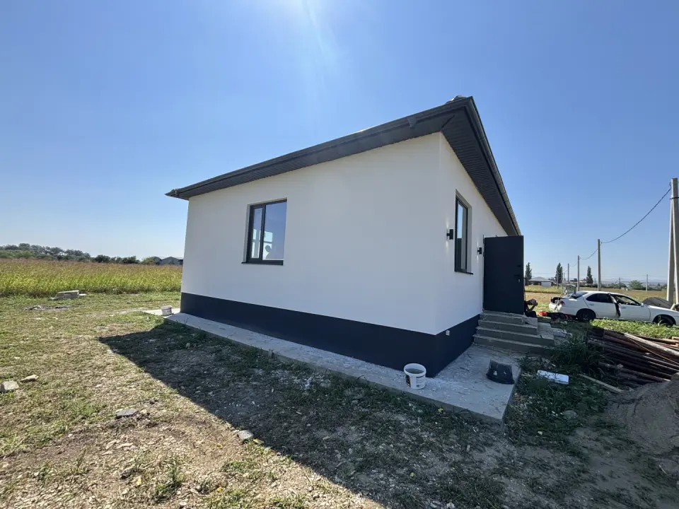1-этажный дом, 100 м² на 4 сот. в Крымске