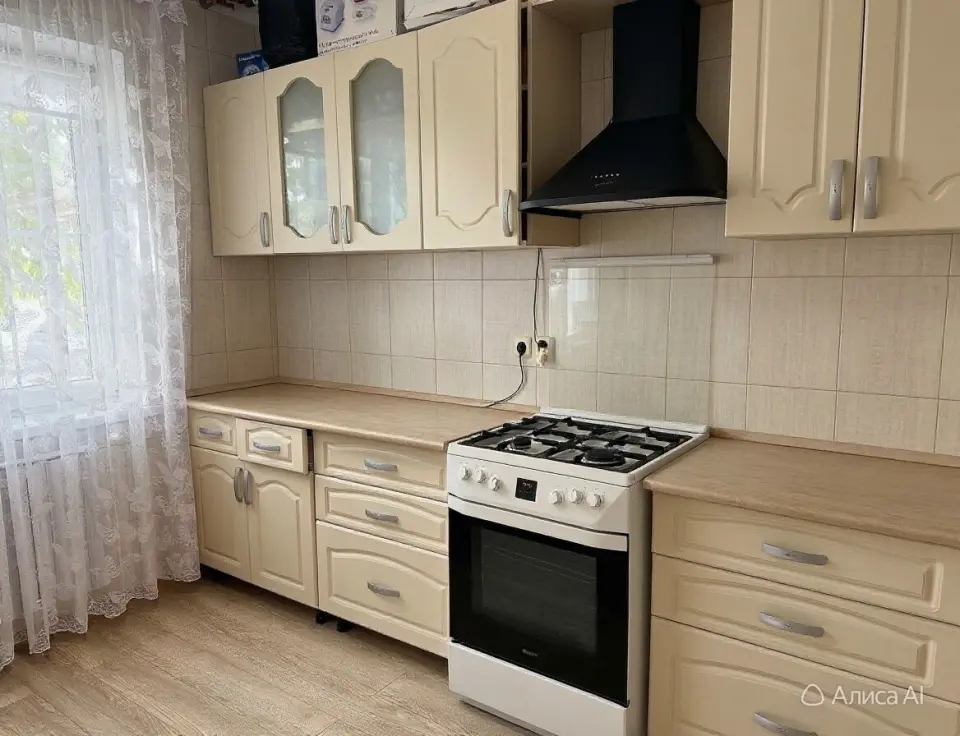 3-комн. квартира, 62 м² в Крымске