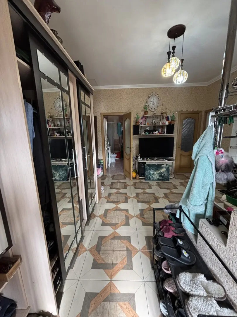 Гостиница, 600 м² в Крымске