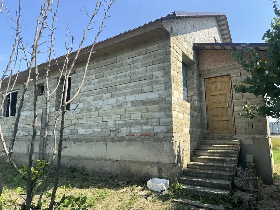 2-этажный дом, 200 м² на 6 сот. в Варениковская ст-це