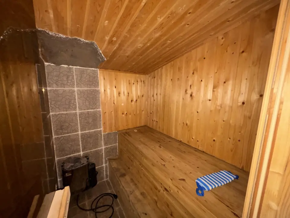 2-этажный дом, 240 м² на 6 сот. в Крымске