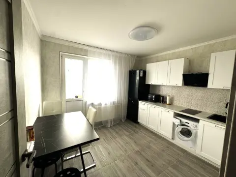 1-комн. квартира, 37 м², 8/9 этаж