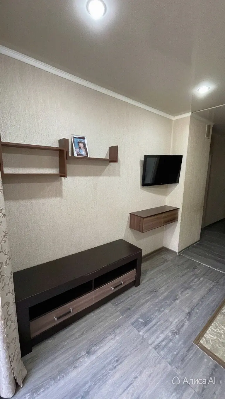 2-комн. квартира, 50,8 м² в Крымске