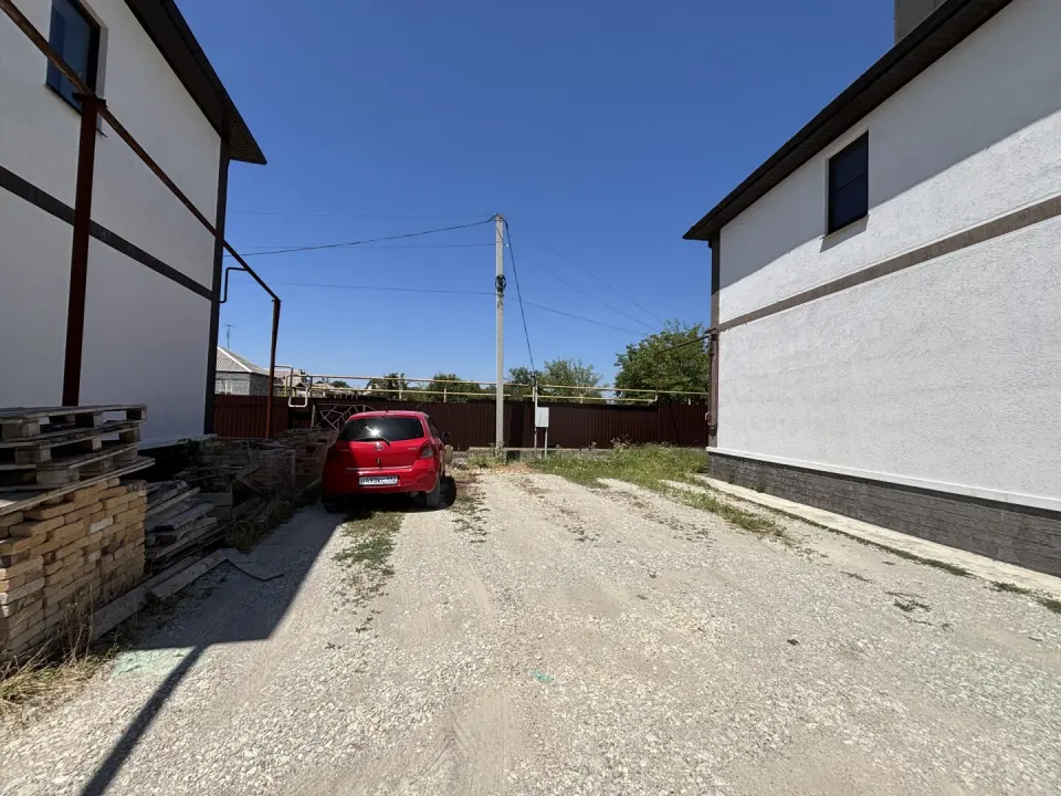 2-этажный таунхаус, 95 м² на 2 сот. в Крымске