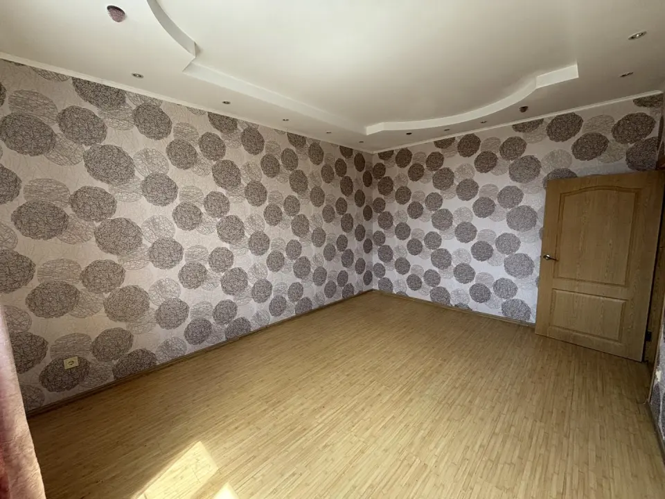 2-этажный дом, 240 м² на 6 сот. в Крымске