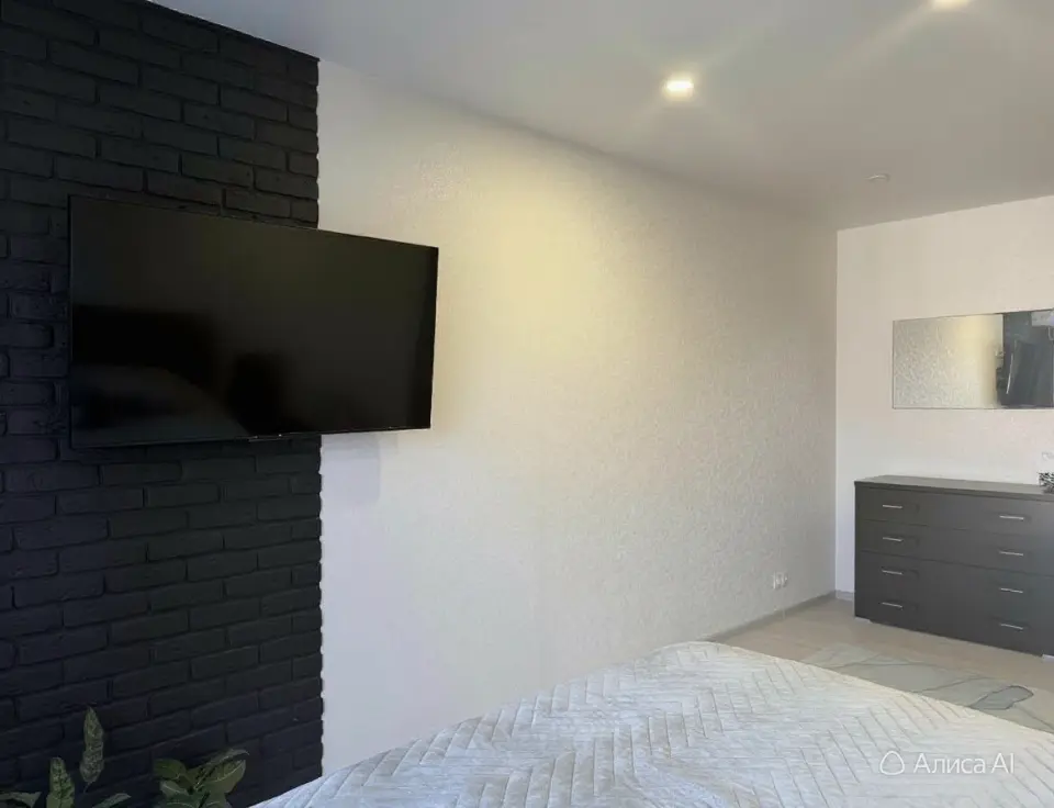2-комн. квартира, 60,9 м² в Крымске