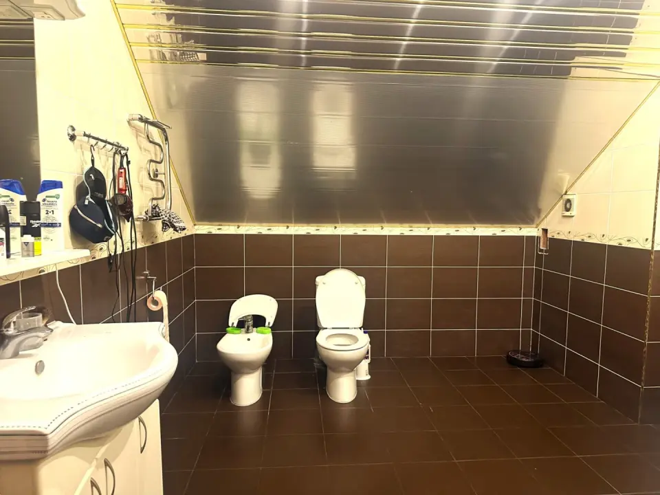 2-этажный дом, 330 м² на 9 сот. в Крымске