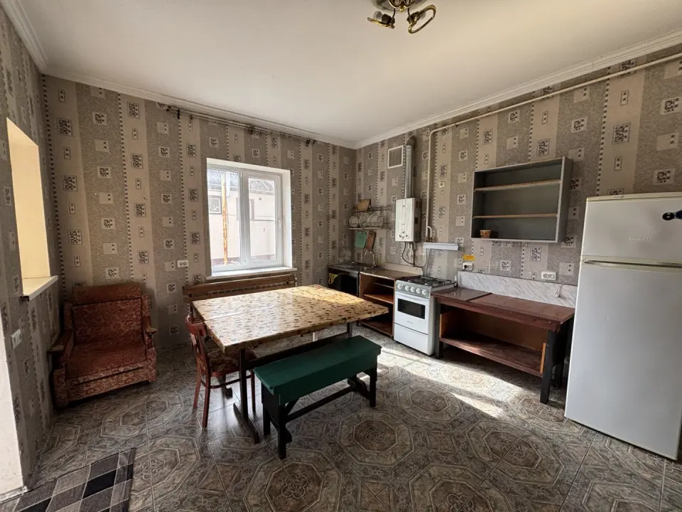 Гостиница, 600 м² в Крымске