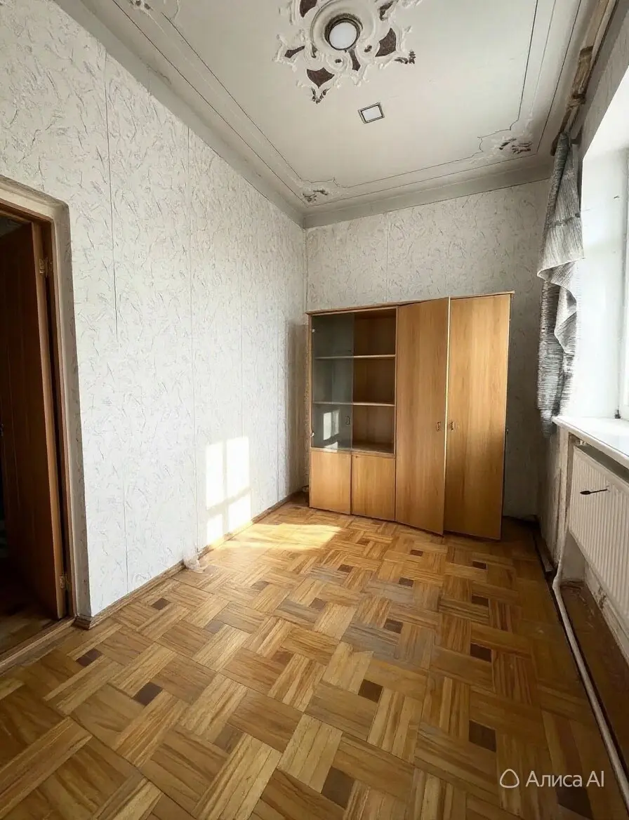 3-этажный дом, 400 м² на 9 сот. в Крымске