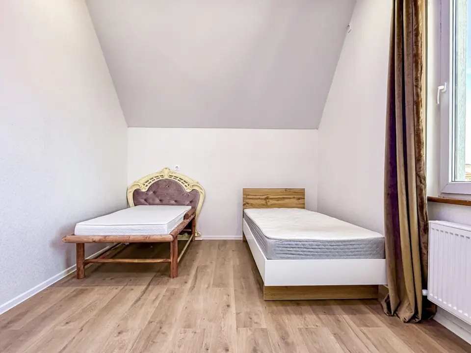 2-этажный дом, 220 м² на 6 сот. в Крымске