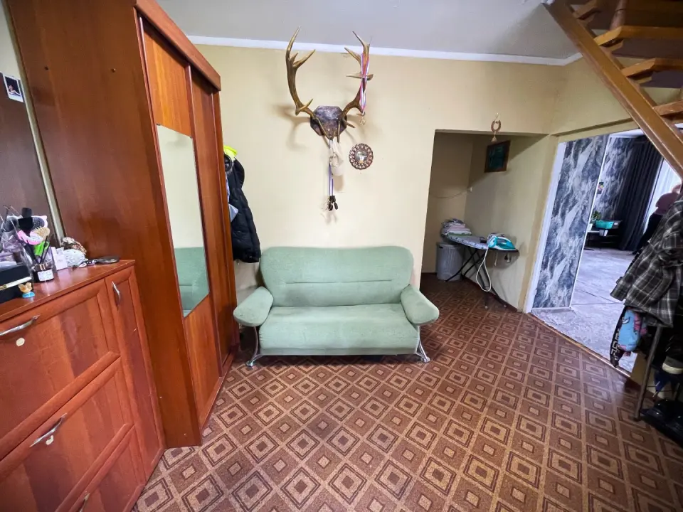 3-этажный дом, 196 м² на 7,6 сот. в Крымске