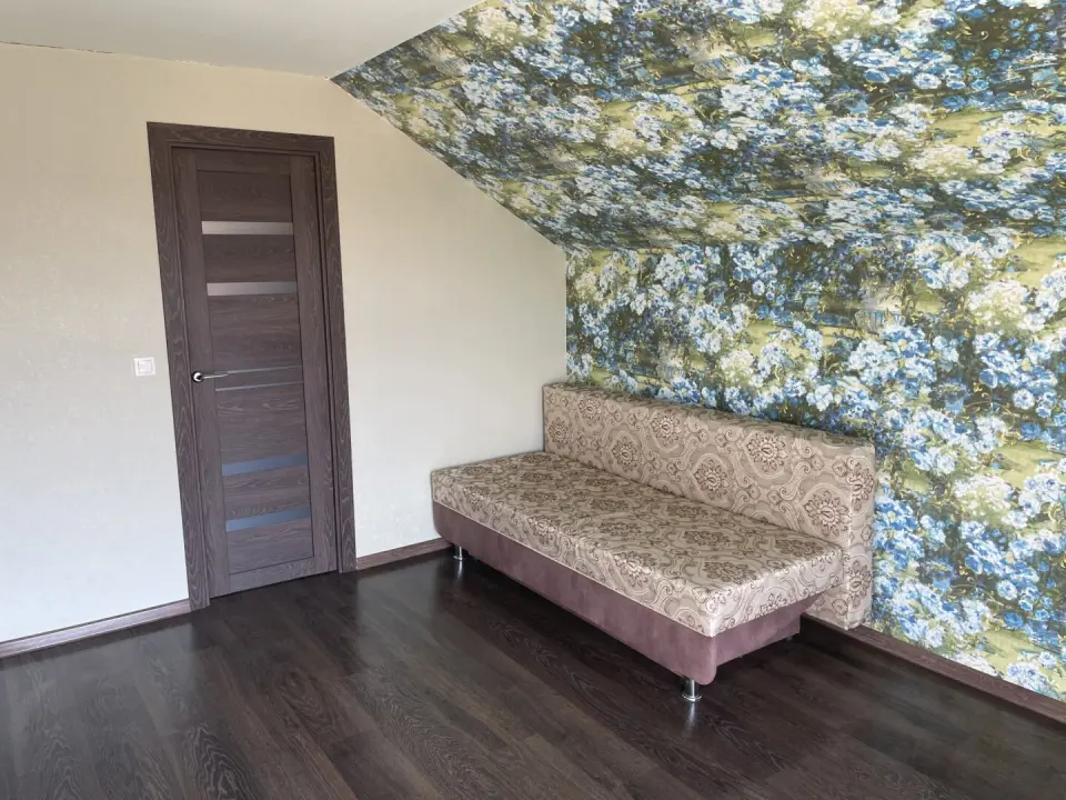 3-этажный дом, 149 м² на 6 сот. в Крымске