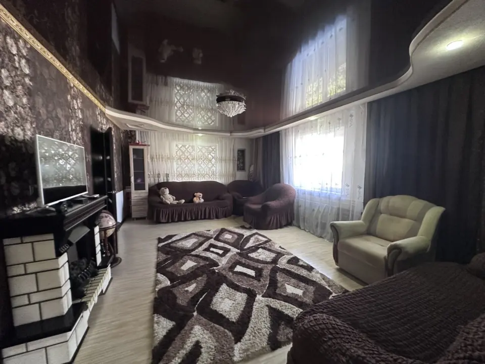 1-этажный дом, 170 м² на 11 сот. в Новоукраинский х.