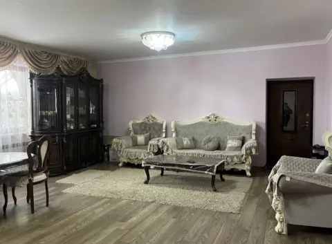 Дом, 162 м², 25 сот.