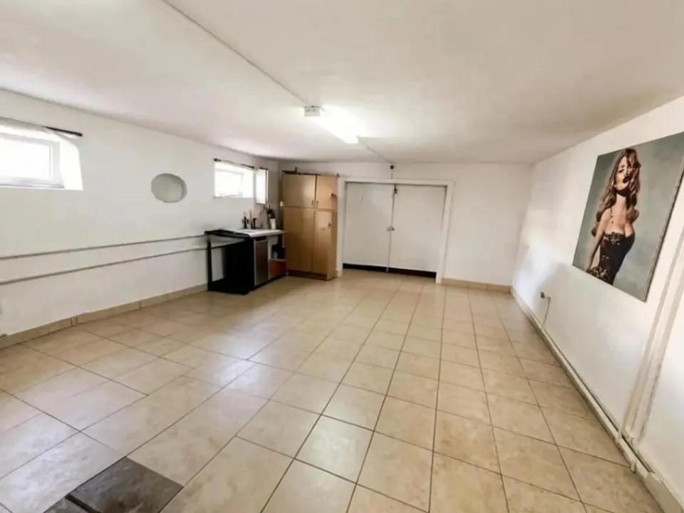 2-этажный дом, 251 м² на 5,1 сот. в Крымске
