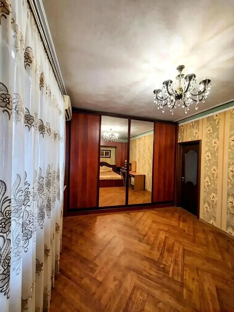 2-этажный дом, 251 м² на 5,1 сот. в Крымске