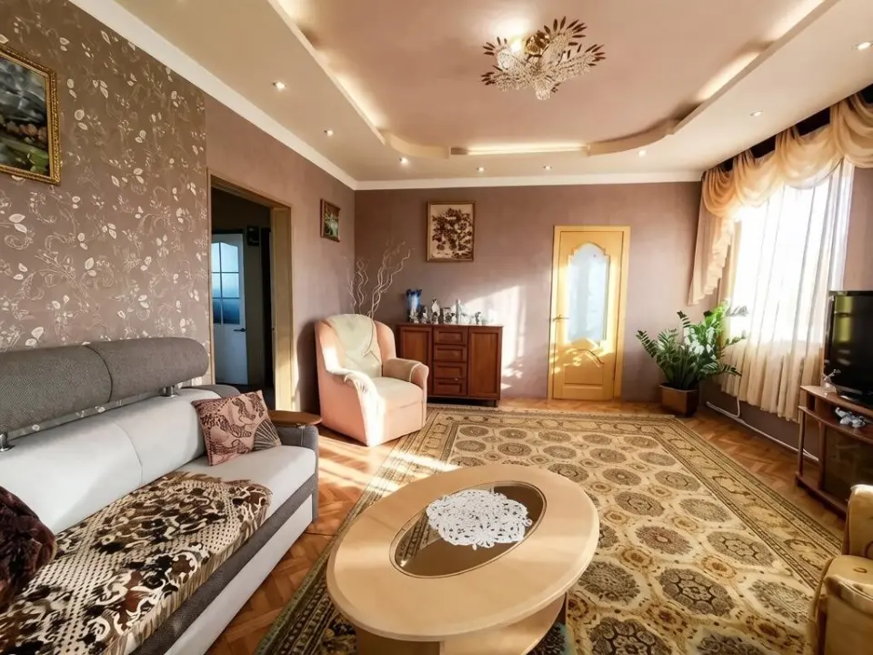 2-этажный дом, 132 м² на 6 сот. в Крымске