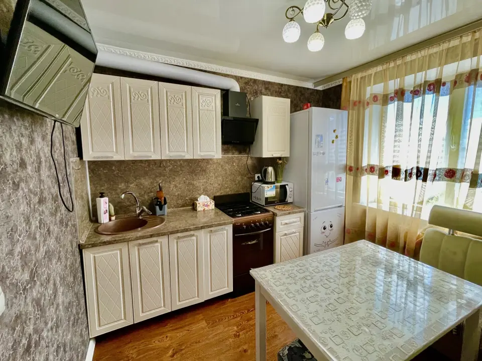 2-комн. квартира, 49,8 м² в Крымске