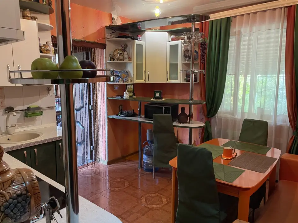 3-этажный дом, 149 м² на 6 сот. в Крымске