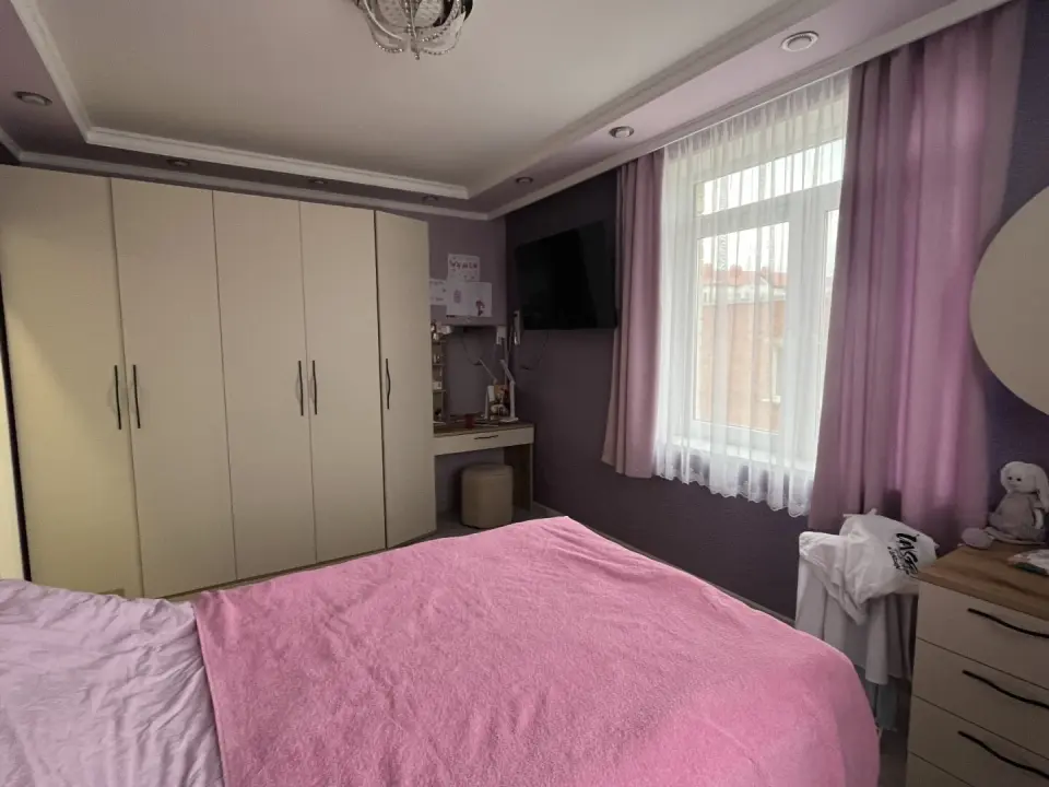 2-комн. квартира, 75 м² в Крымске