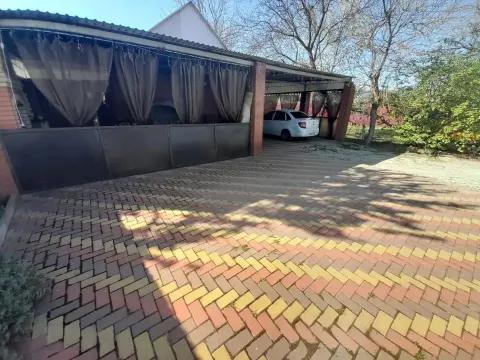 Дом, 72,8 м², 11 сот.