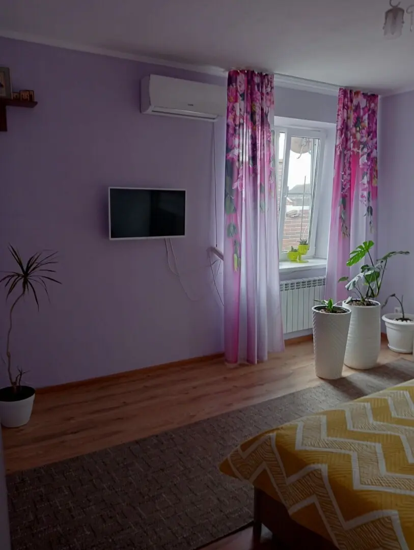 2-этажный дом, 123 м² на 10 сот. в Крымске