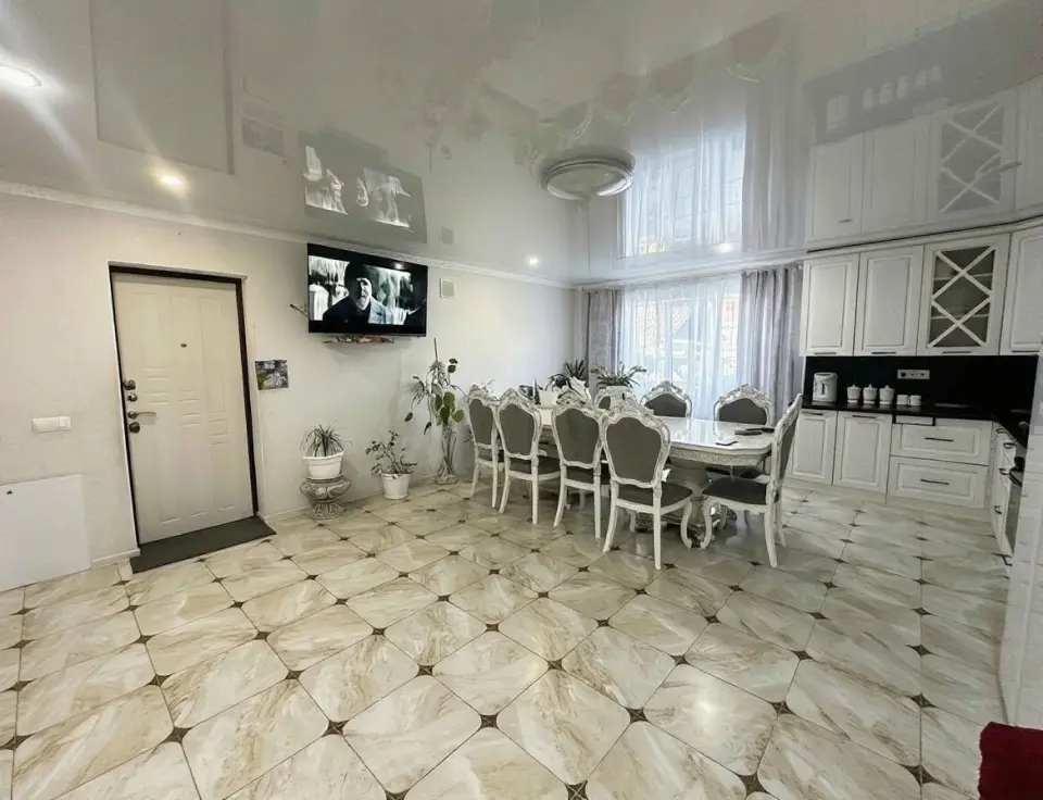 2-этажный дом, 120 м² на 25 сот. в Черноморский х.