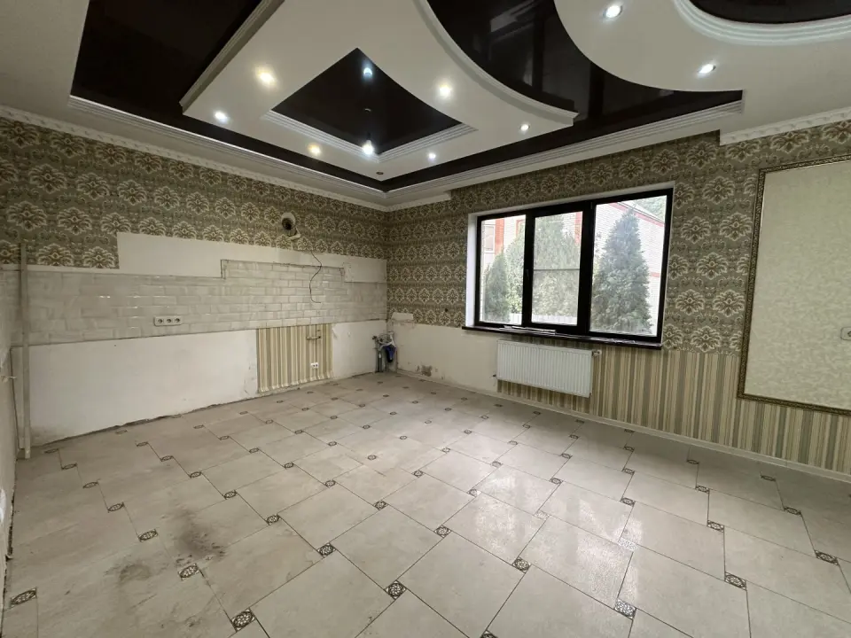2-этажный дом, 200 м² на 11 сот. в Нижнебаканская ст-це