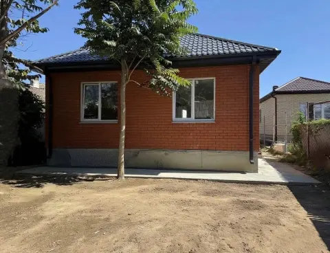 Дом, 80 м², 7,6 сот.