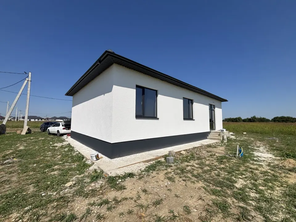 1-этажный дом, 100 м² на 4 сот. в Крымске
