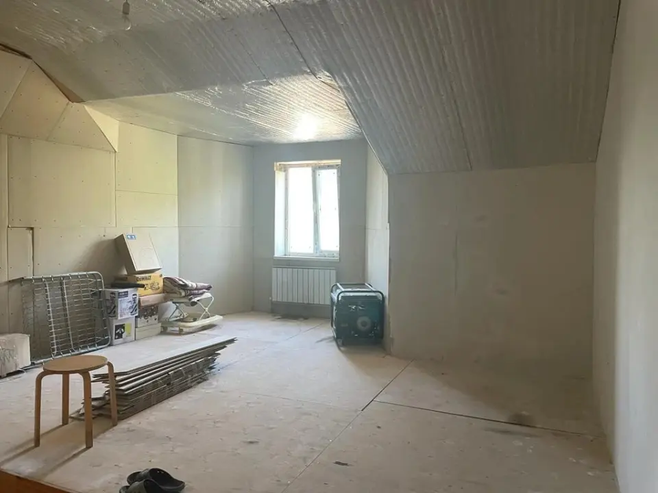 3-этажный дом, 230 м² на 10 сот. в Крымске
