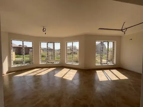 Дом, 112,3 м², 8 сот.