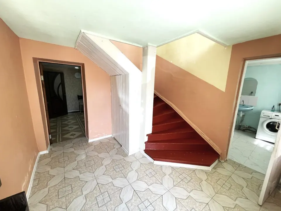 2-этажный дом, 116 м² на 12,1 сот. в Крымске