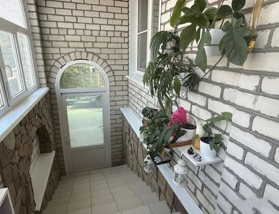 2-этажный дом, 250 м² на 6 сот. в Крымске