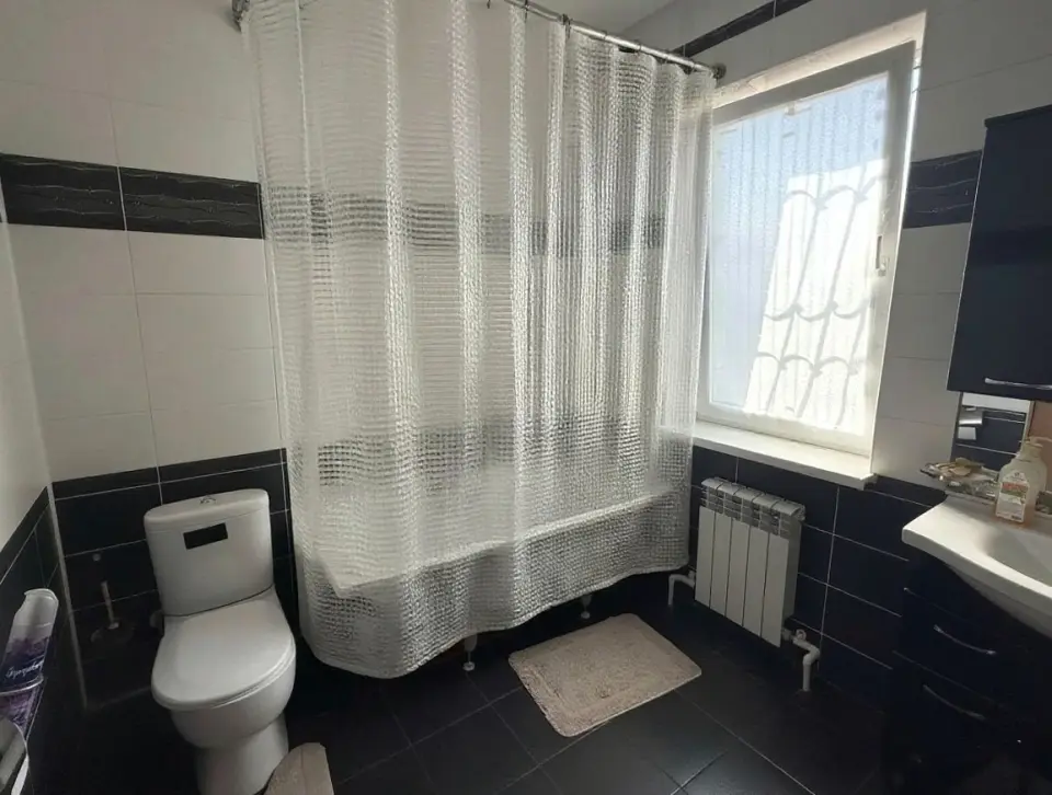 2-этажный дом, 342,5 м² на 8 сот. в Крымске
