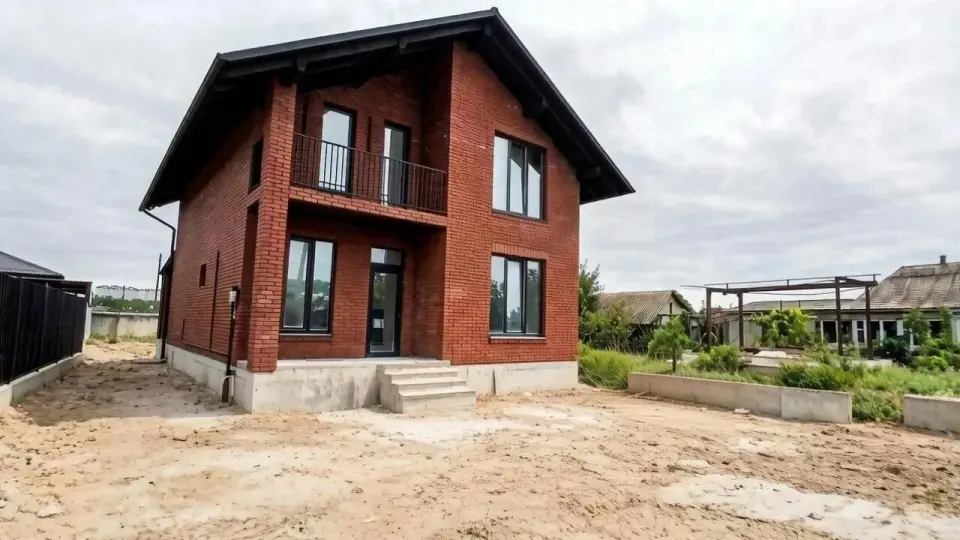 2-этажный дом, 164,7 м² на 6,8 сот. в Крымске